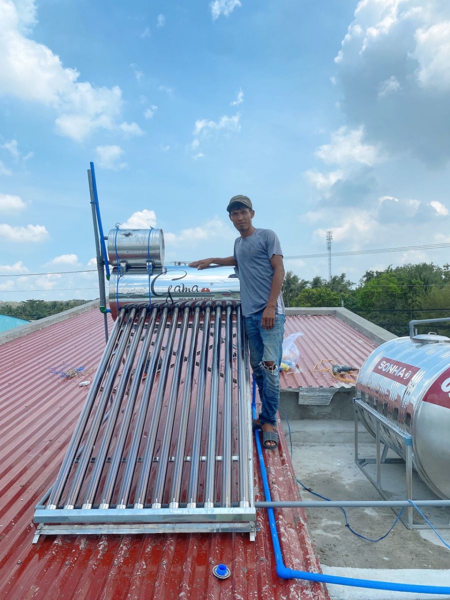 máy nước nóng năng lượng mặt trời trà vinh