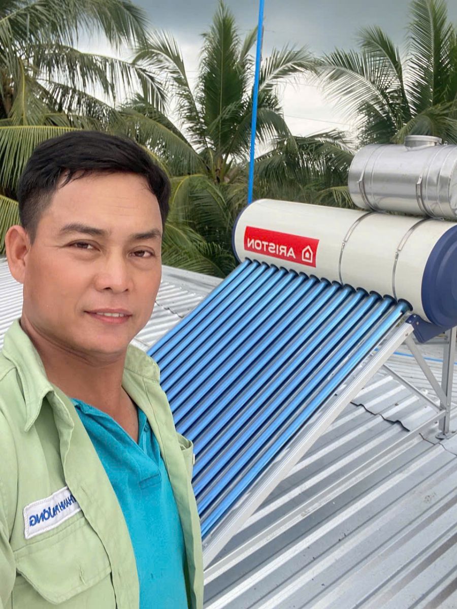 máy nước nóng năng lượng mặt trời trà vinh